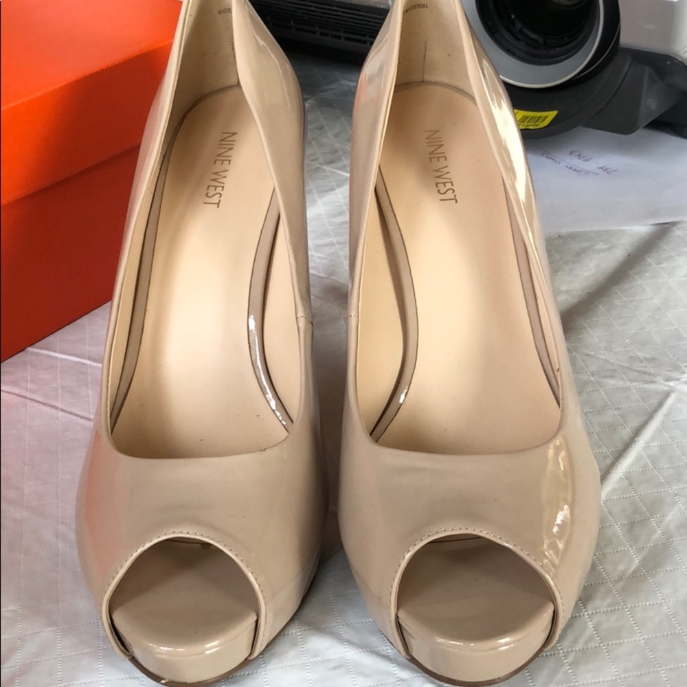Nine West Pumps with open toe size 11